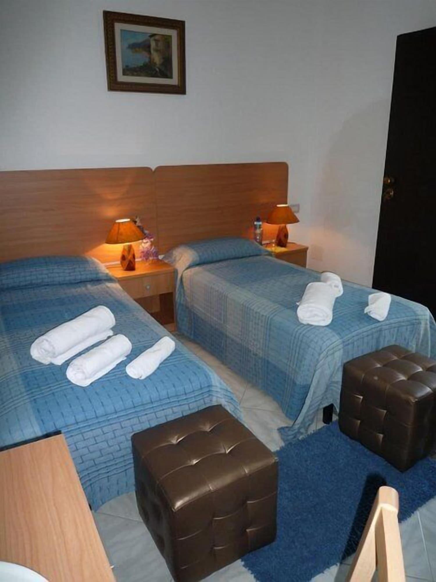 La Valle 3*